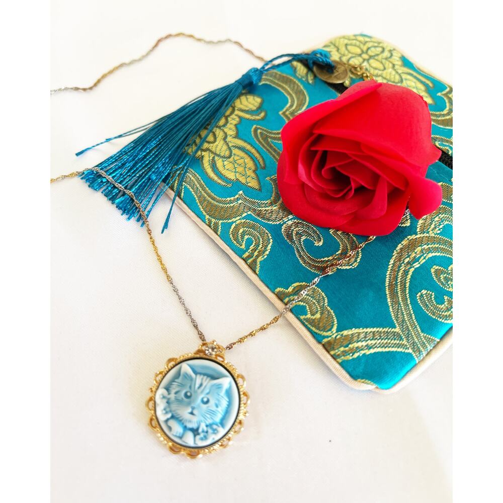 VINTAGE Victorian Cat Cameo Pendant Charm Gold Silver Plated Chain Necklace - Picture 14 of 14